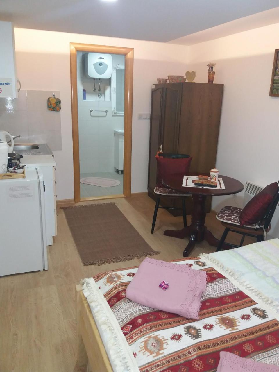 Apartments Vratnik Сараево Экстерьер фото